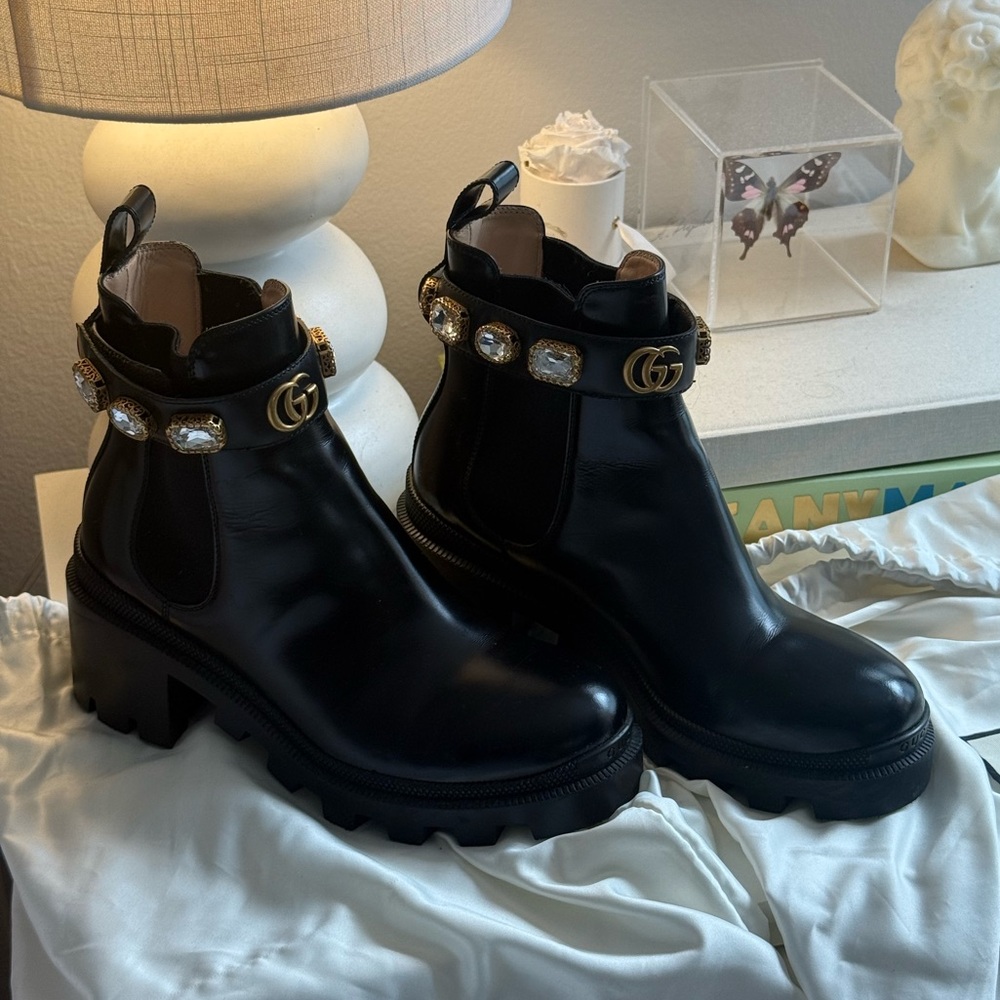 Women's Trip Embellished Block Heel Chelsea Boots